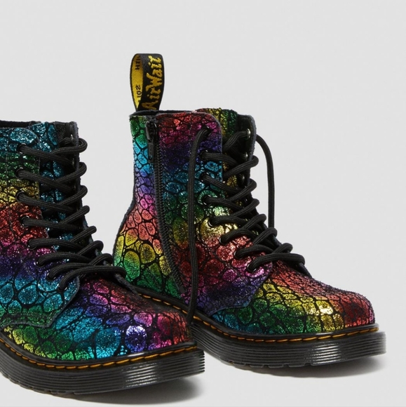 Martens 1460 Pascal J Black/Rainbow Core Kids Croc Metallic